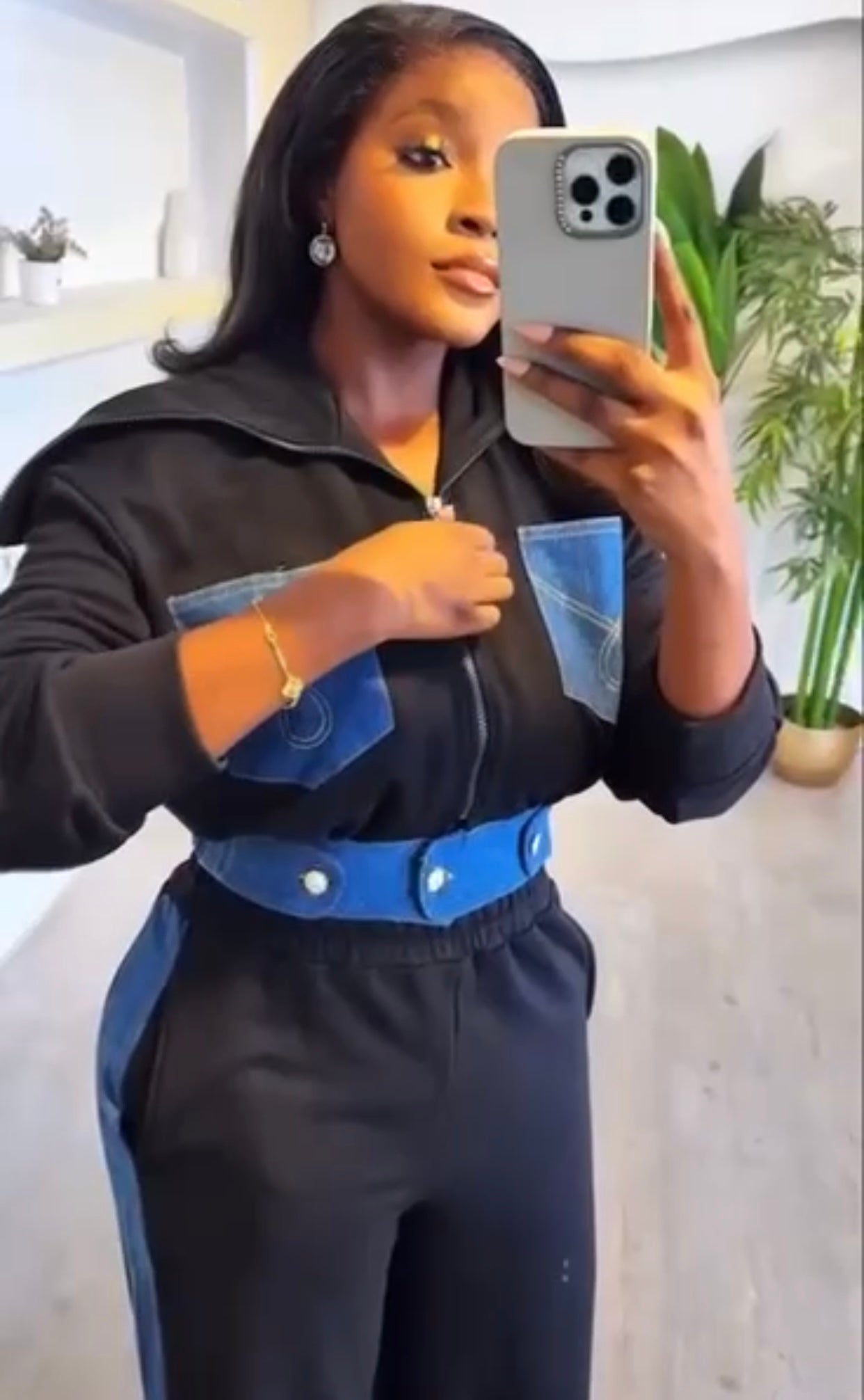 Ladies sweater set