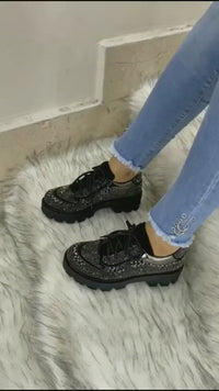 High jack crystal shoe