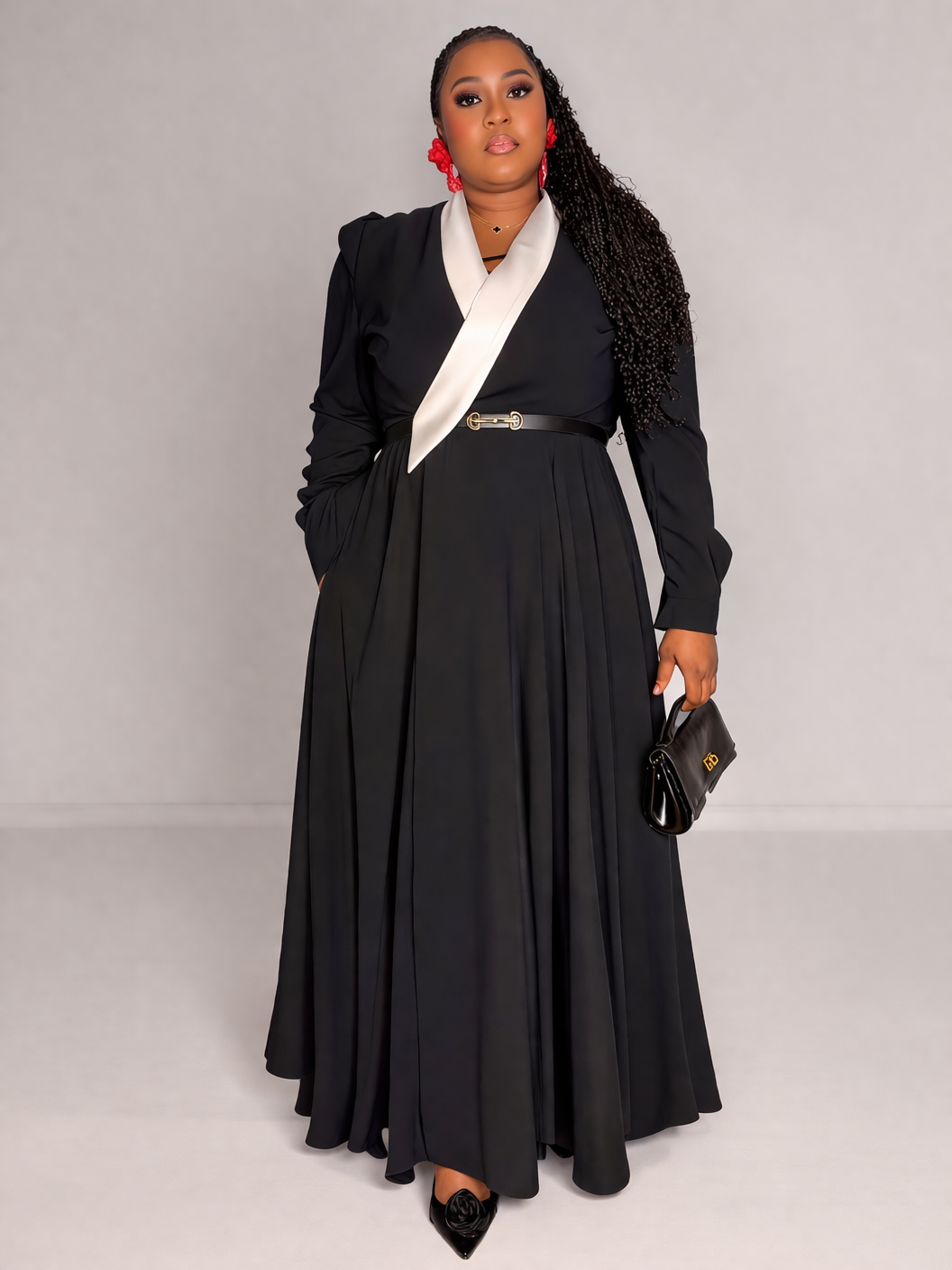 Elegant Contrast Collar Maxi Dress
