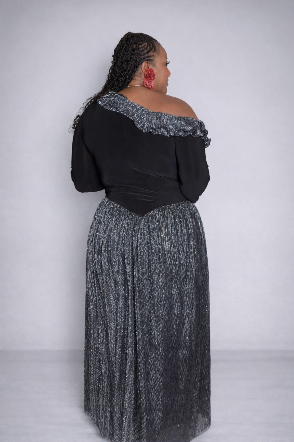 Elegance One-Shoulder Pleated Dress