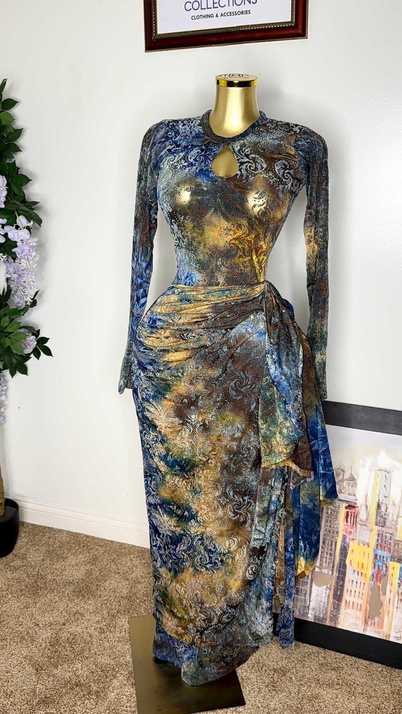 Lace Ruched Maxi Dress