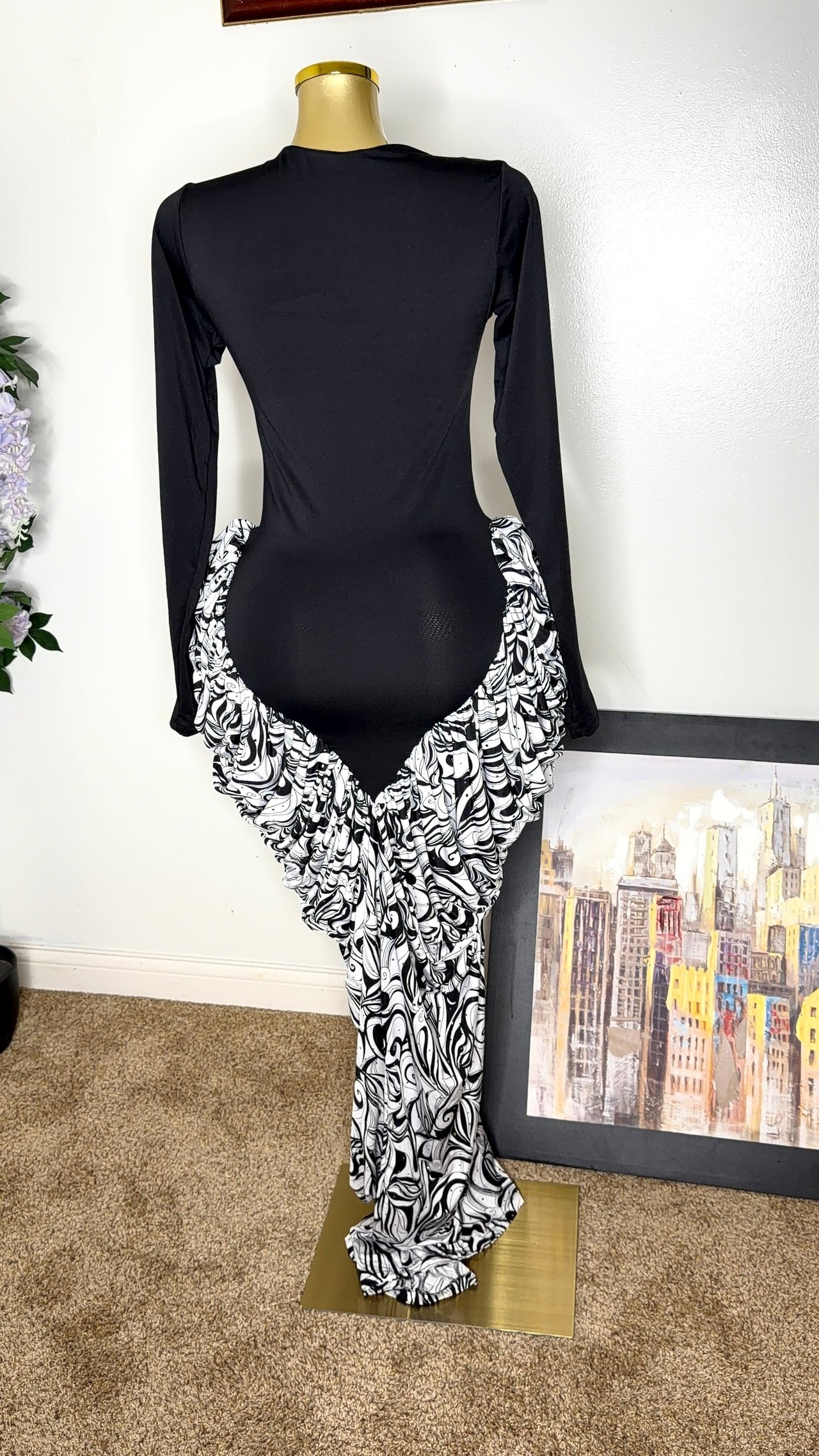 Abstract Elegance Maxi Dress