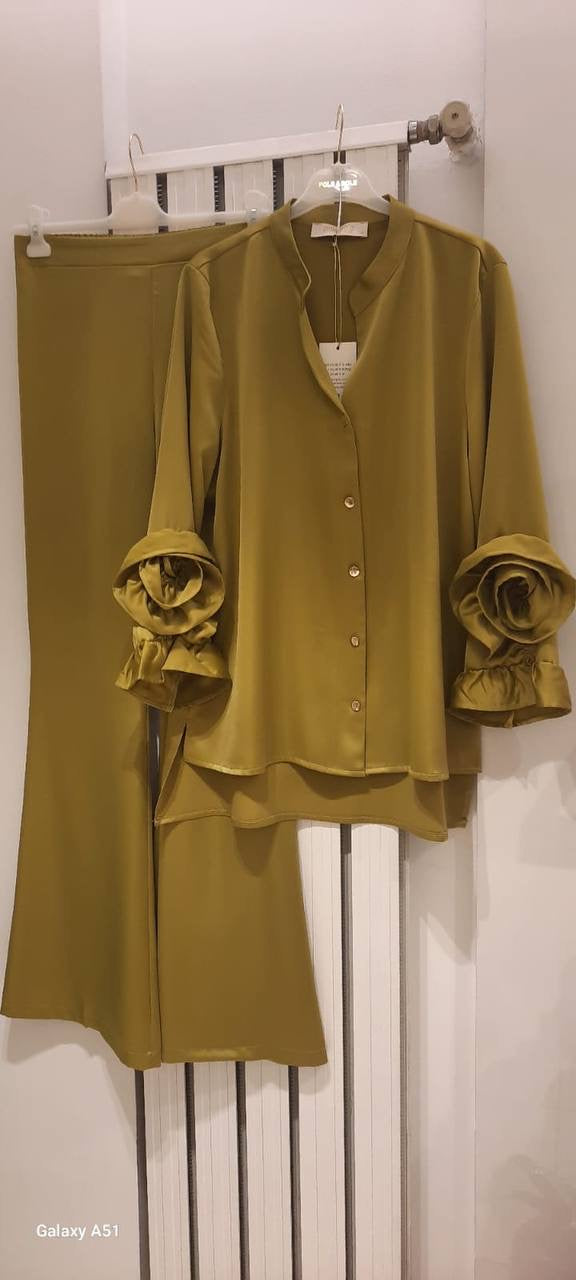 Two Pieces Luxury Ladies Set