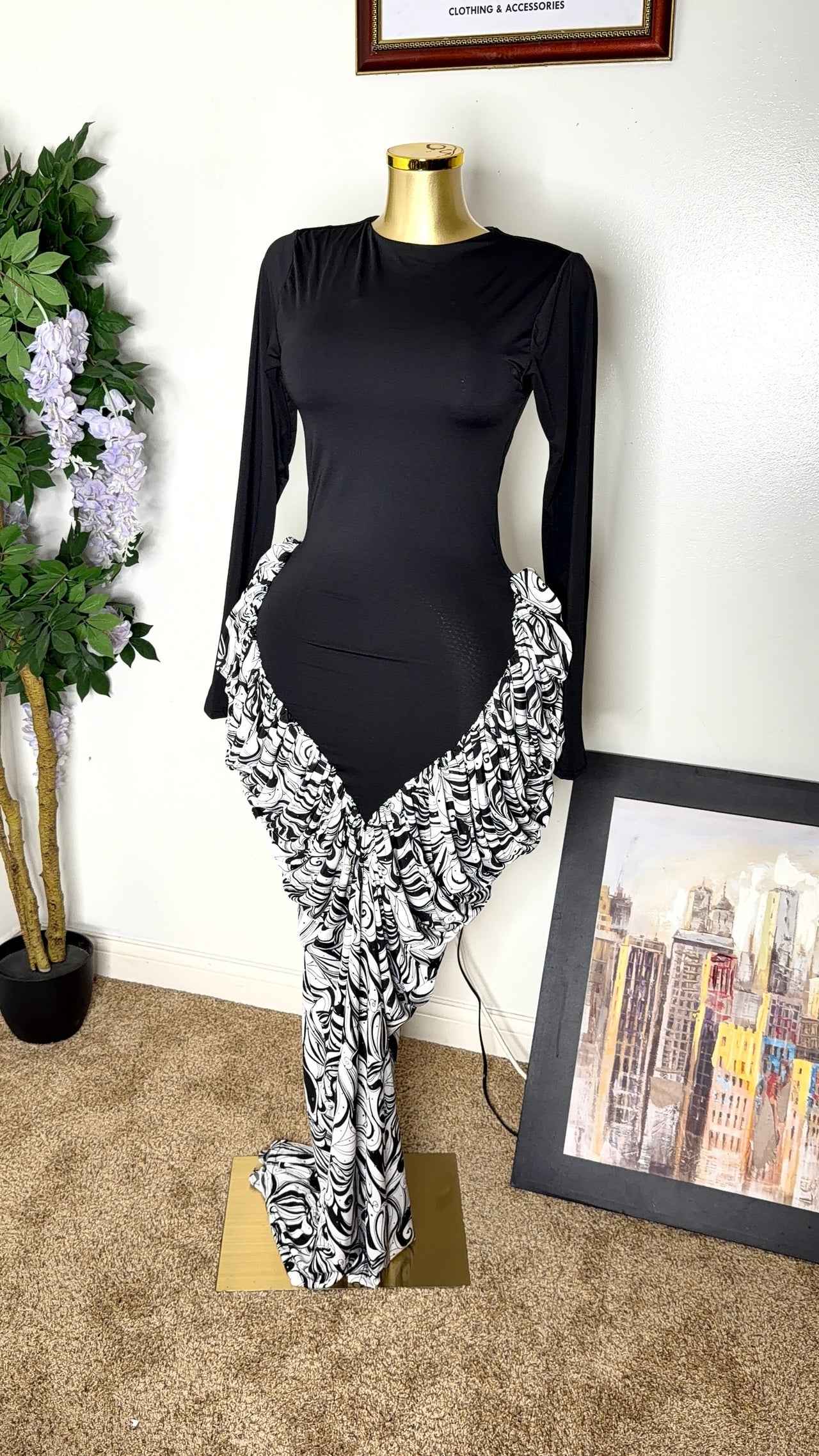 Abstract Elegance Maxi Dress