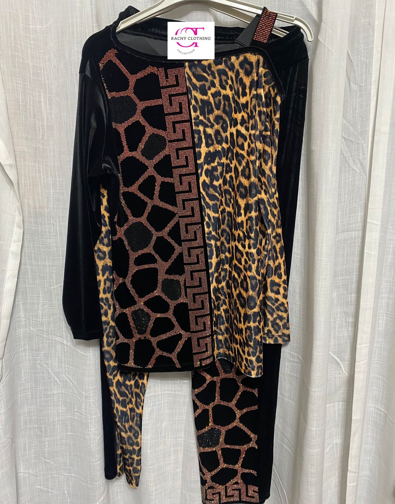 Leopard Stones Velvet Set